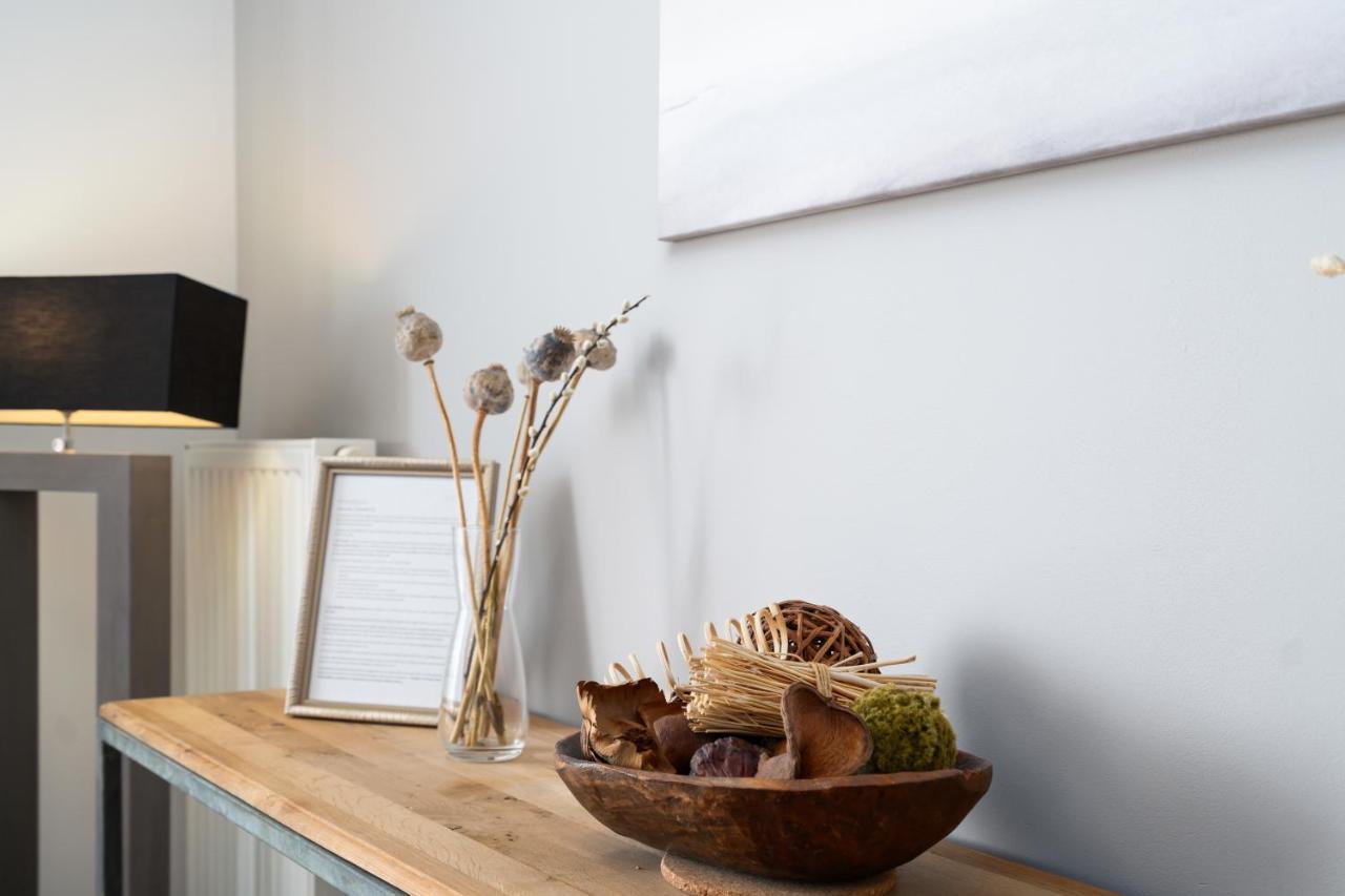 Shs Homes-Luxe Highrise, 2 Bedrooms, Kitchen, Free Parking, Stunning View, Large Tarrasse, Workspace ハッセルト エクステリア 写真